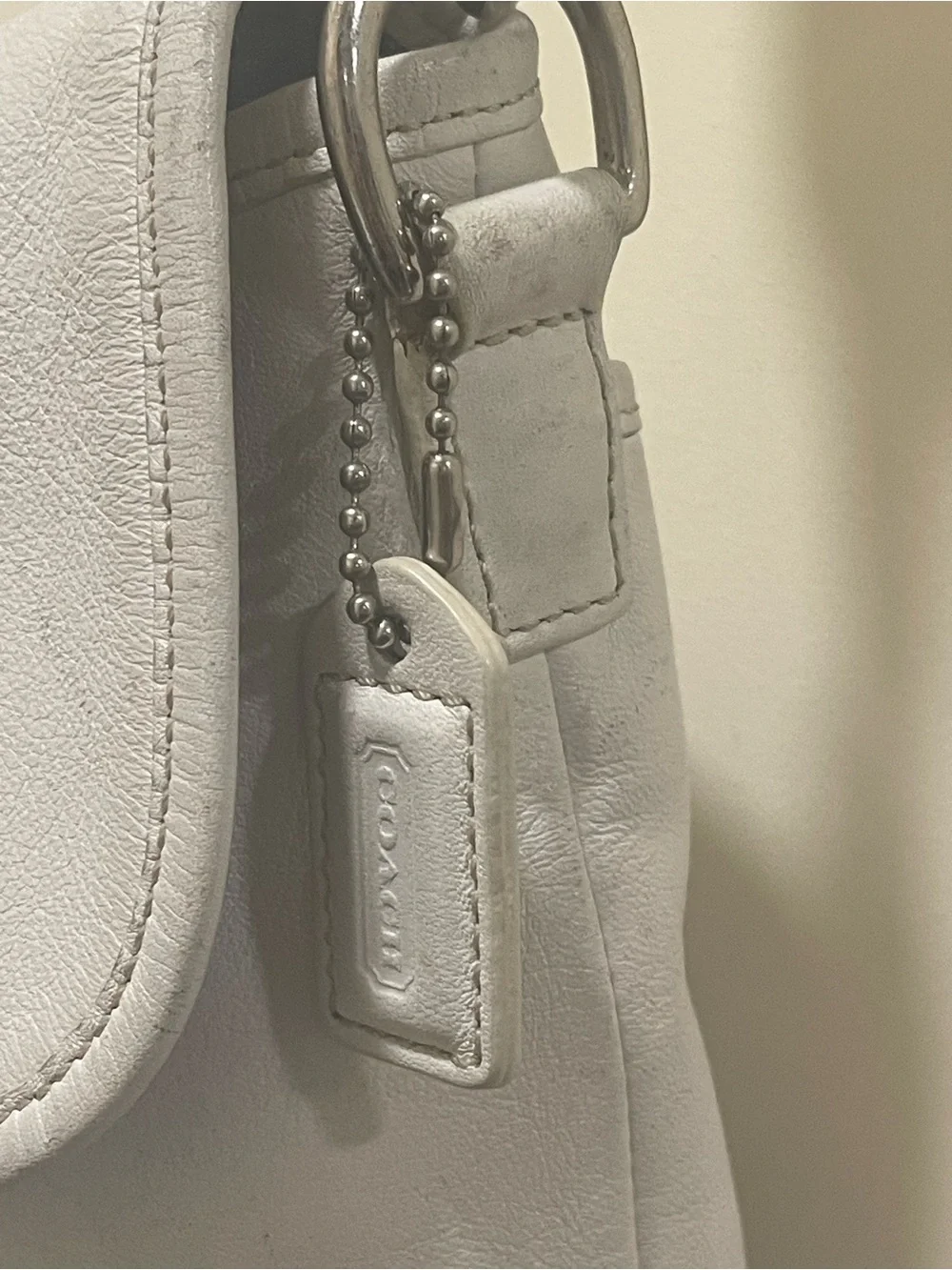 Y2k Coach SoHo Ivory swingpack Leather Crossbody Bag 🍒needs cleaning